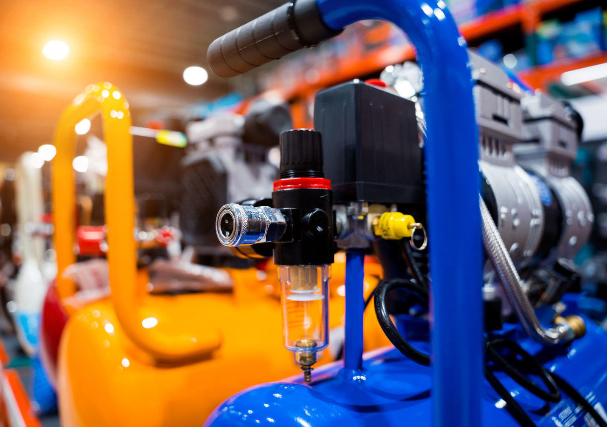 Kompresor śrubowy: zasada działania, dobór do zakładu i realne koszty eksploatacji